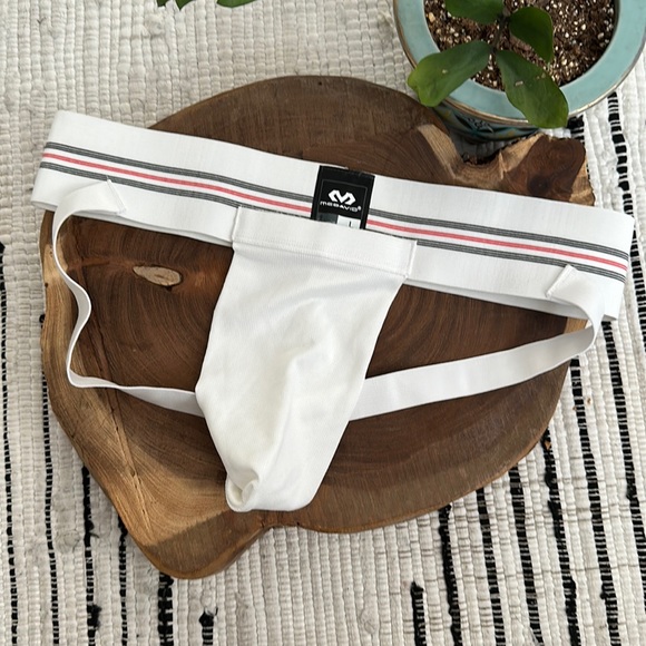 McDavid - Picture 4 of 4